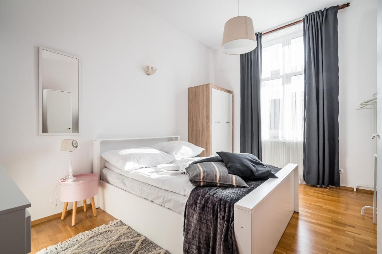 Apartment Krakowska City Center Wawelofts Екстер'єр фото